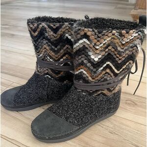 Tom’s Nepal Boho Calf High Boot Size 5
